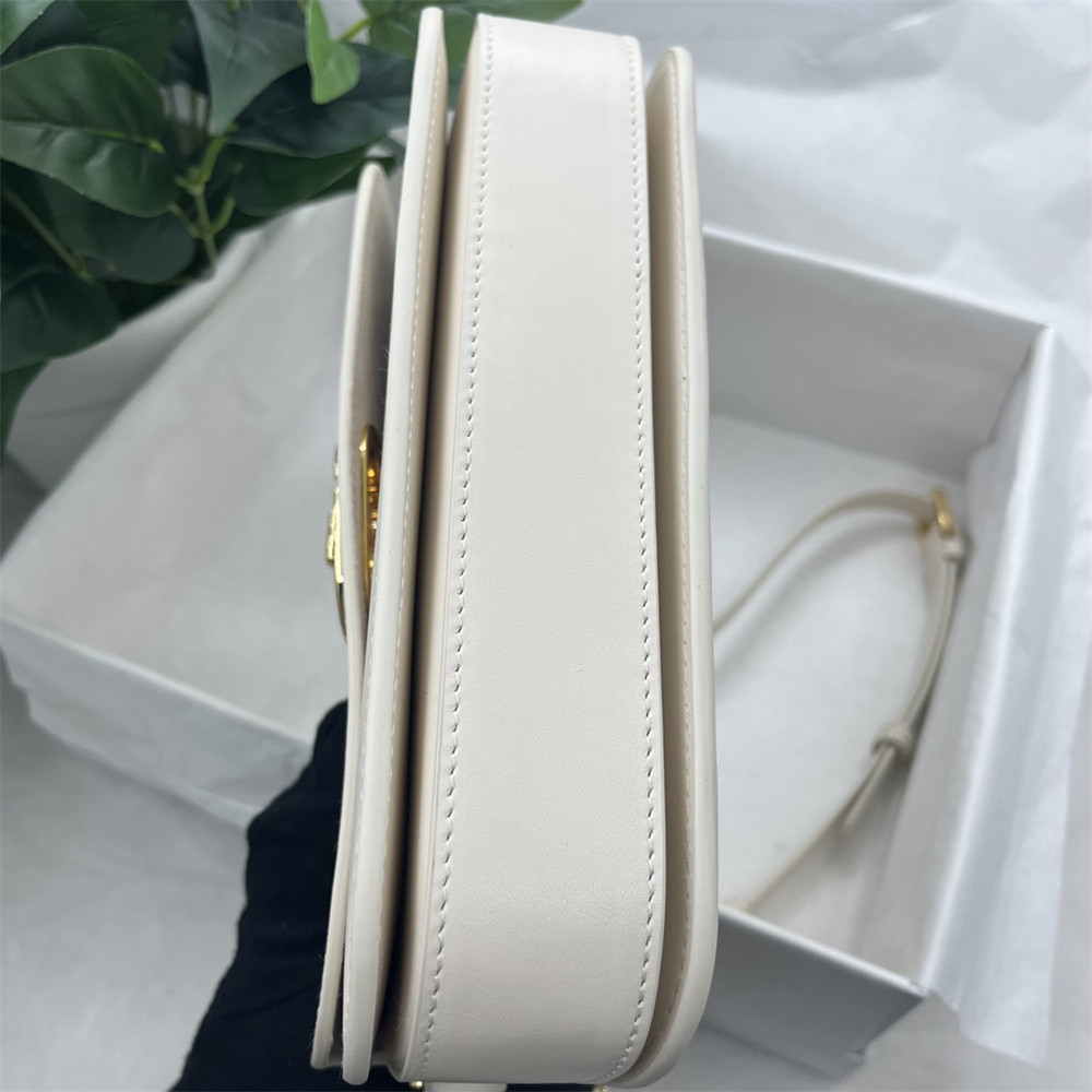 D*or 30 montaigne avenue white 22.5 x 12.5 x 6.5 cm