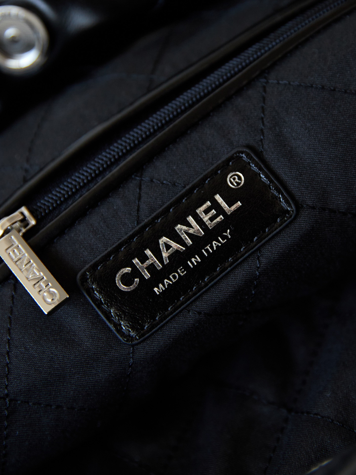 Ch*el 22 handbag shiny calfskin all black 15.2×16.4×3.1 in