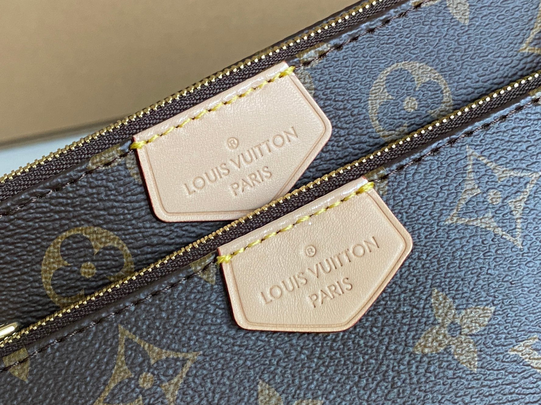 l0*is V*t0n m44813 multi pochette accessoires 9.4 x 5.3 x 1.6 inches