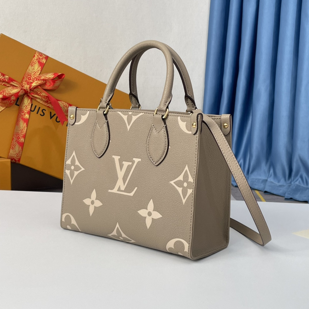 LV M45779 Onthego PM 9.8 x 7.5 x 4.5 inches