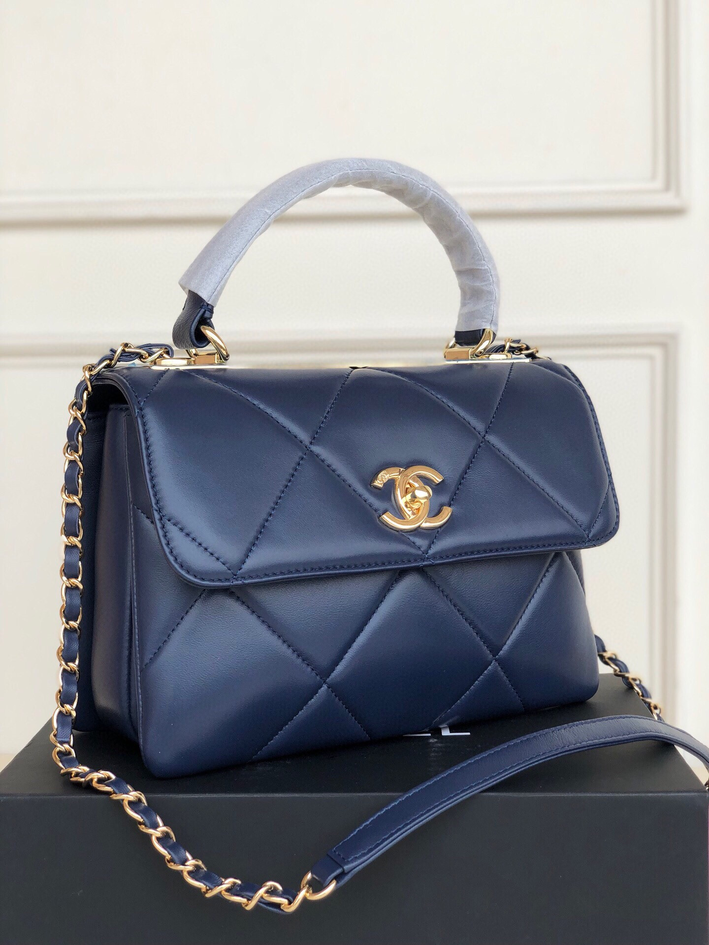 Ch*el flap bag with top handle 6.6 × 9.8 × 4.7 in