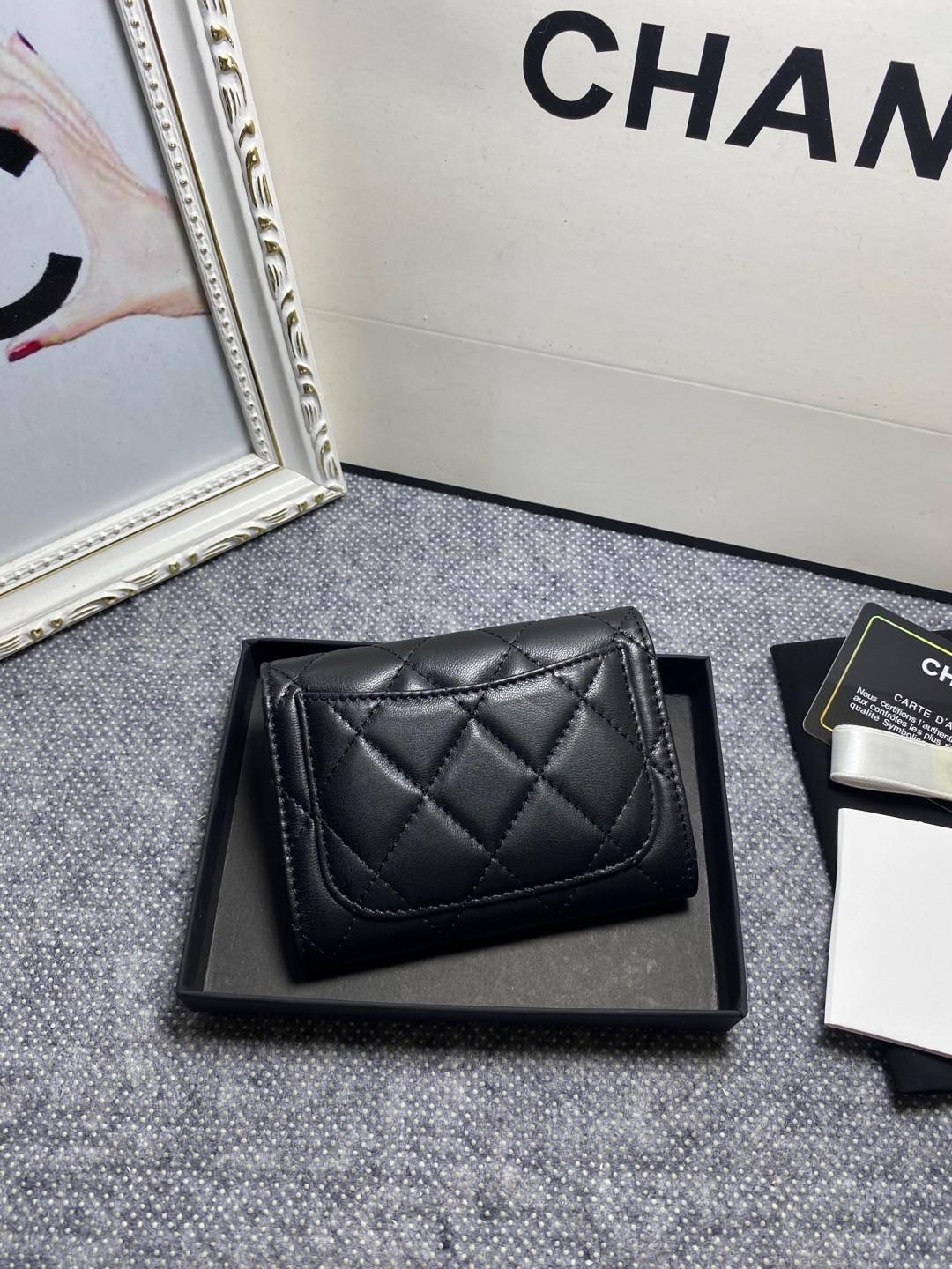 Ch*el flap wallet 12 x 8.5cm