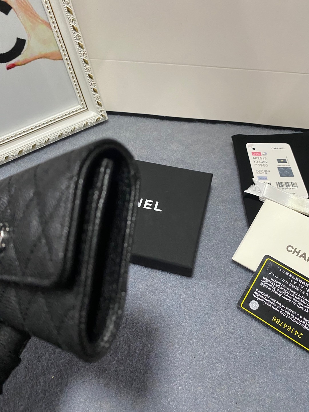 Ch*el card holder 11.3 x 7.5 x 2.5 cm
