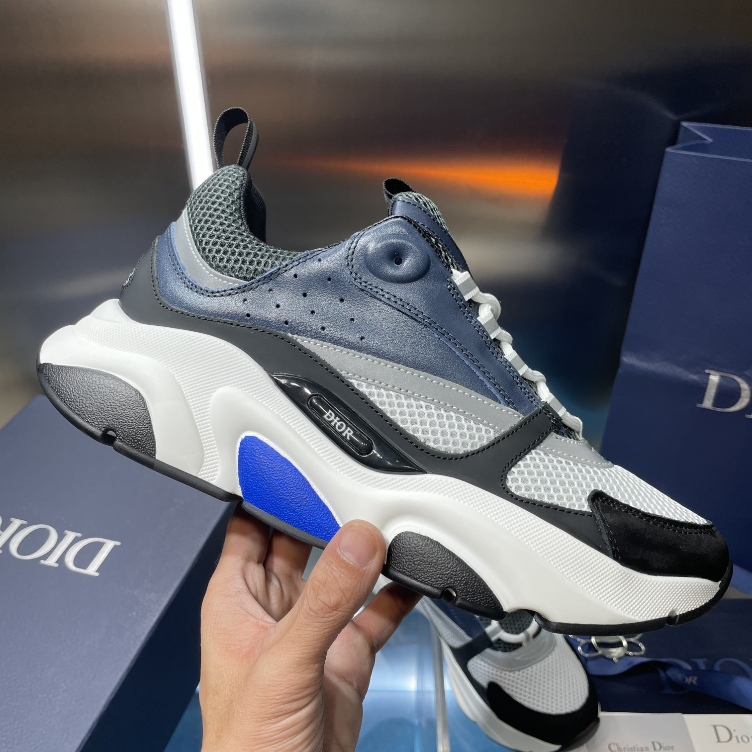 ua D*or b22 sneaker