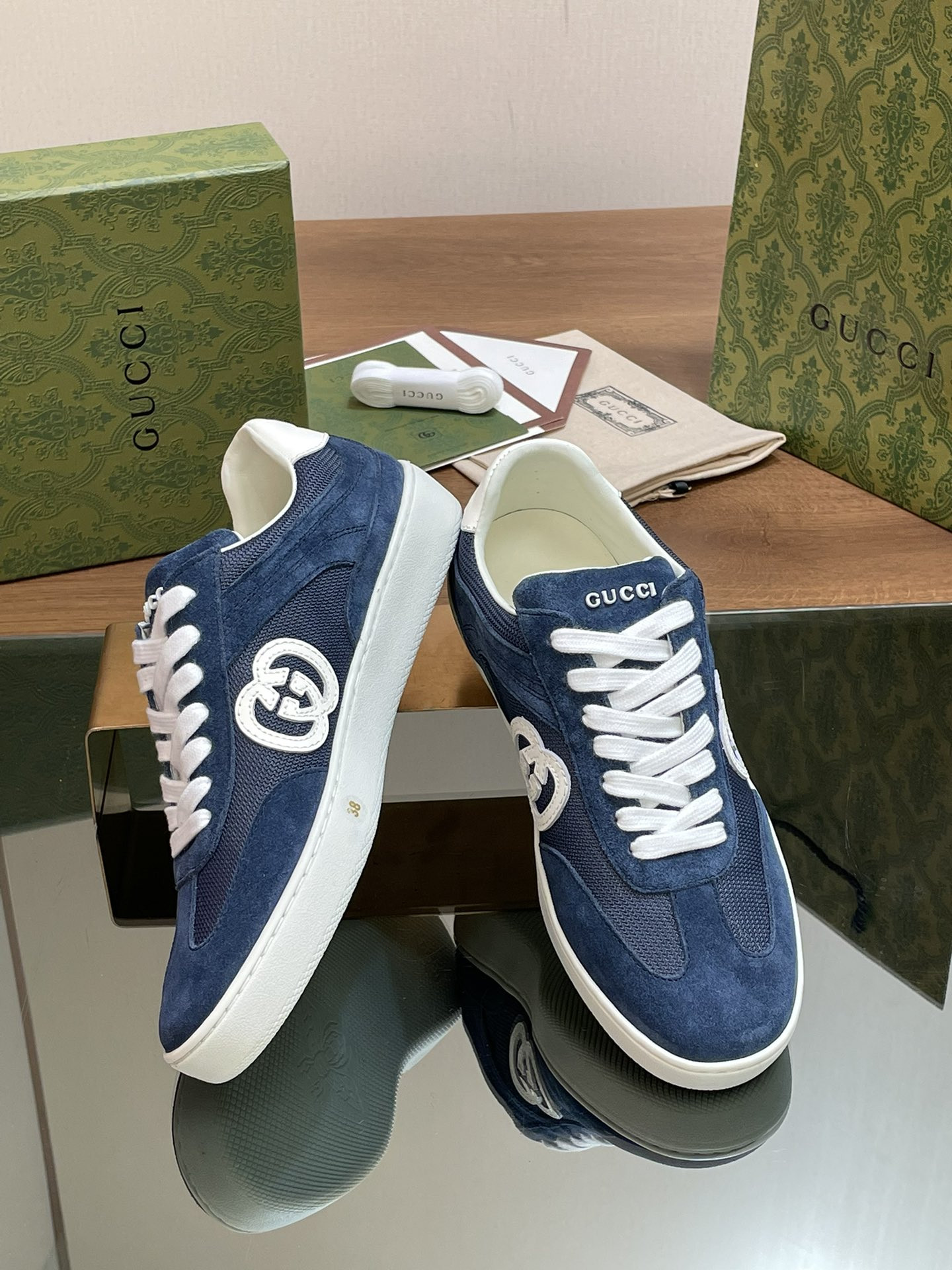 ua G*u*i interlocking g sneaker blue