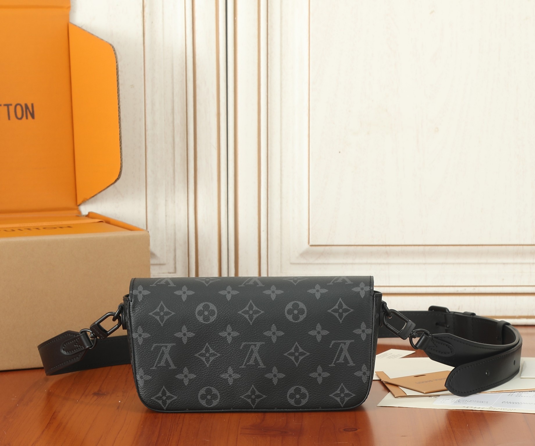 LV Montsouris Wearable Wallet M83567  8.7 x 4.7 x 2.4 in