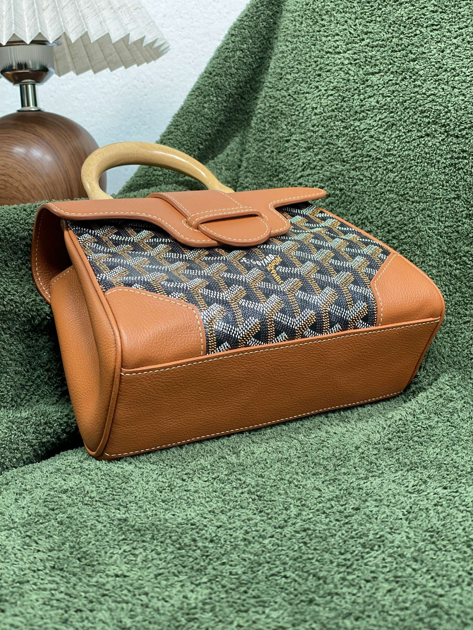 Go*ard saïgon structuré mini bag 20×15×7.5cm