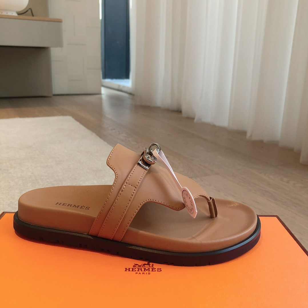 UA Hermès Empire Sandal