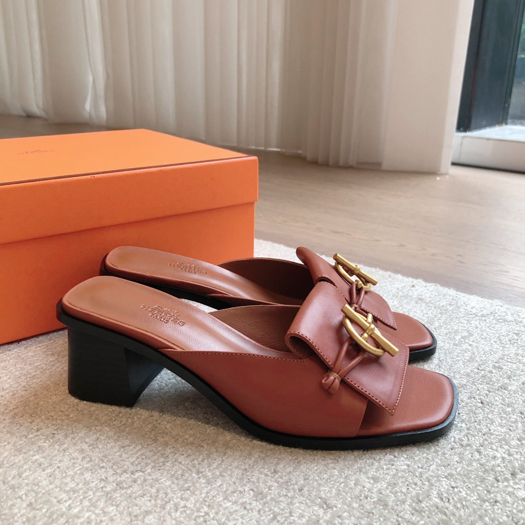 UA Hermès Isle sandal