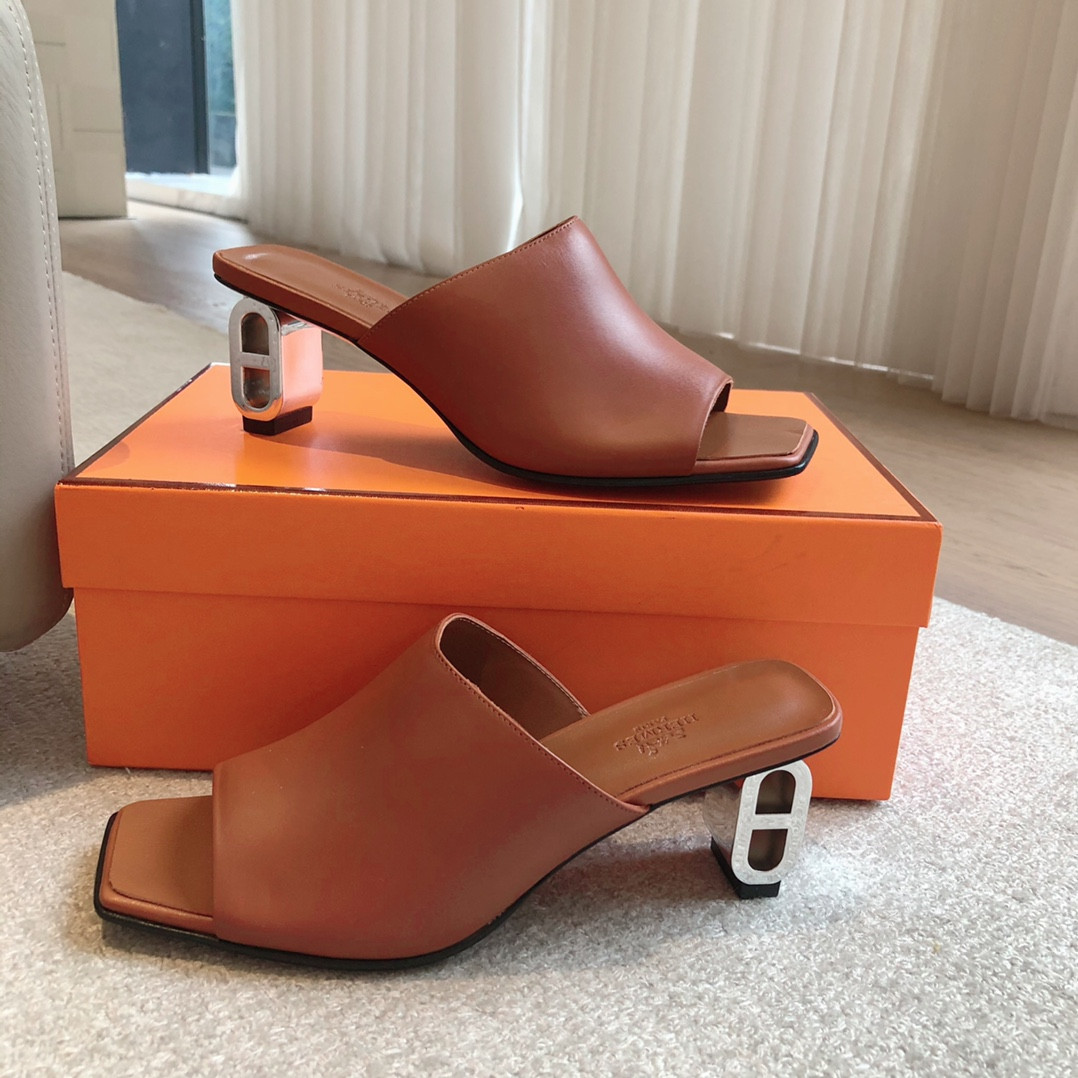 UA Hermès Iconique 60 sandal