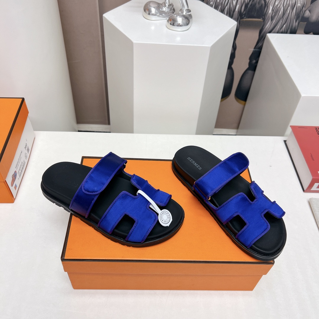 UA Hermès Chypre sandal