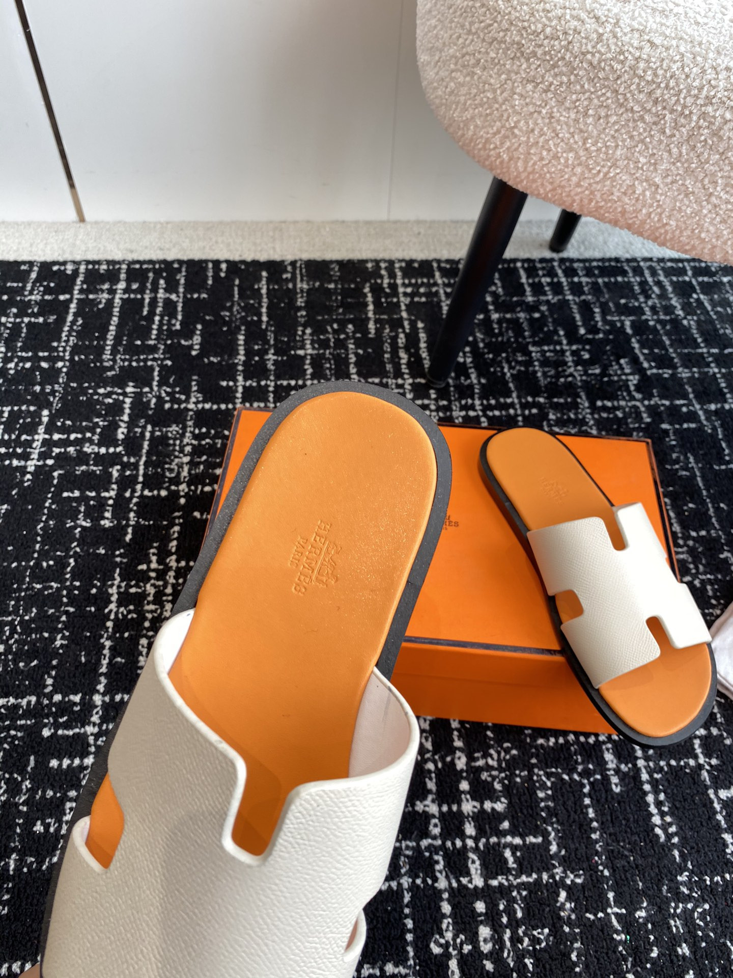 UA Hermès Izmir sandal