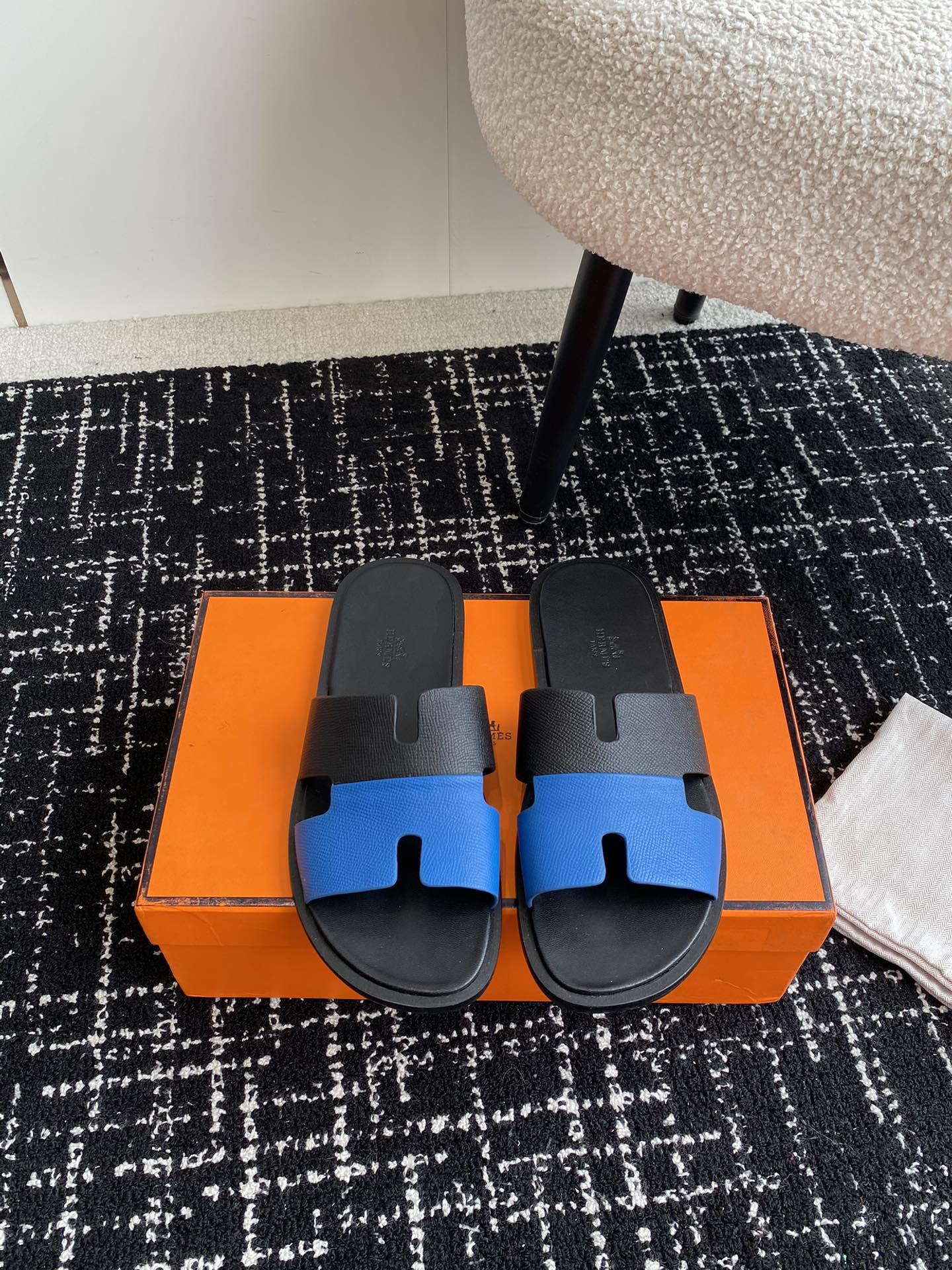 UA Hermès Izmir sandal