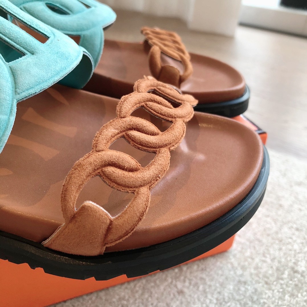 UA Hermès Extra sandal