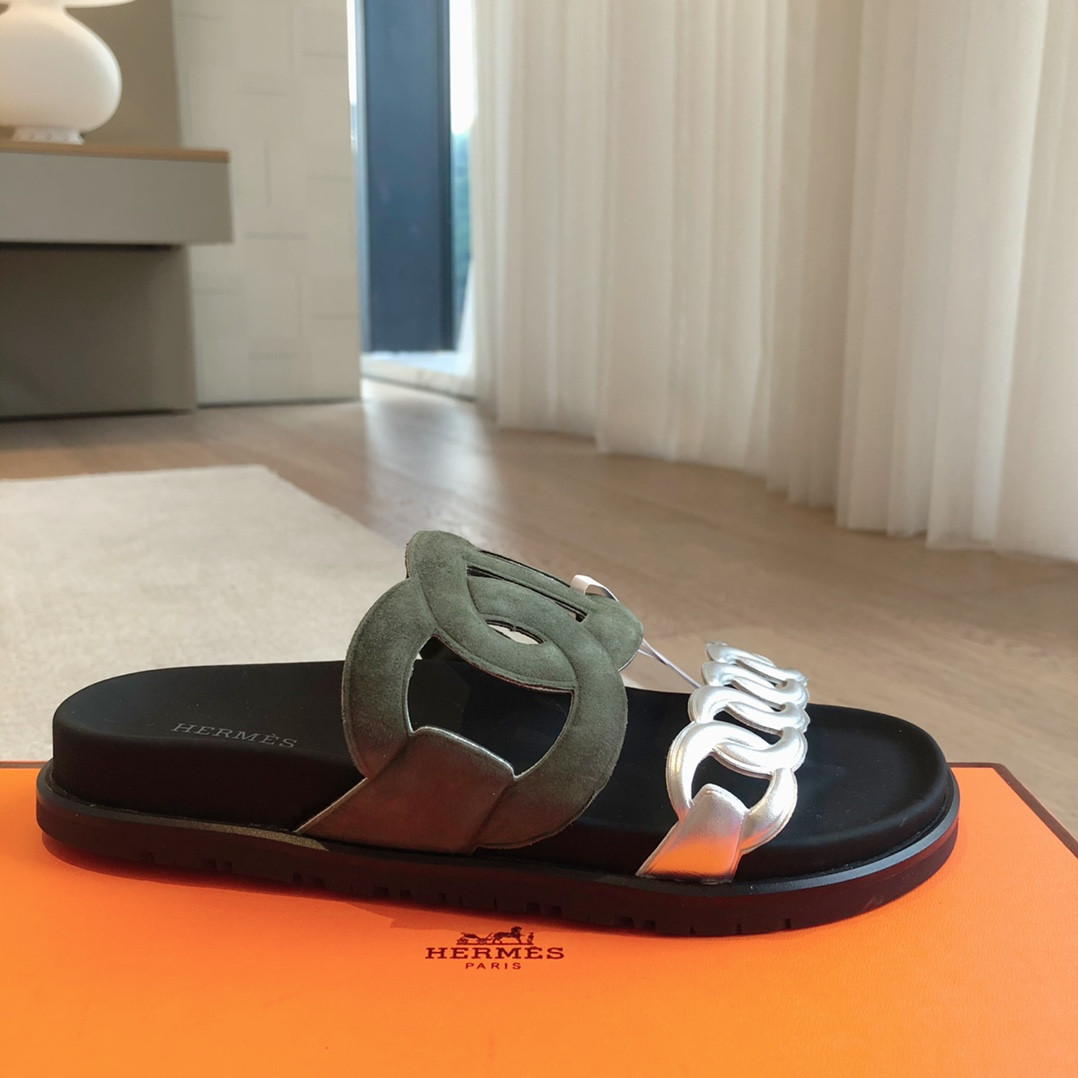 UA Hermès Extra sandal