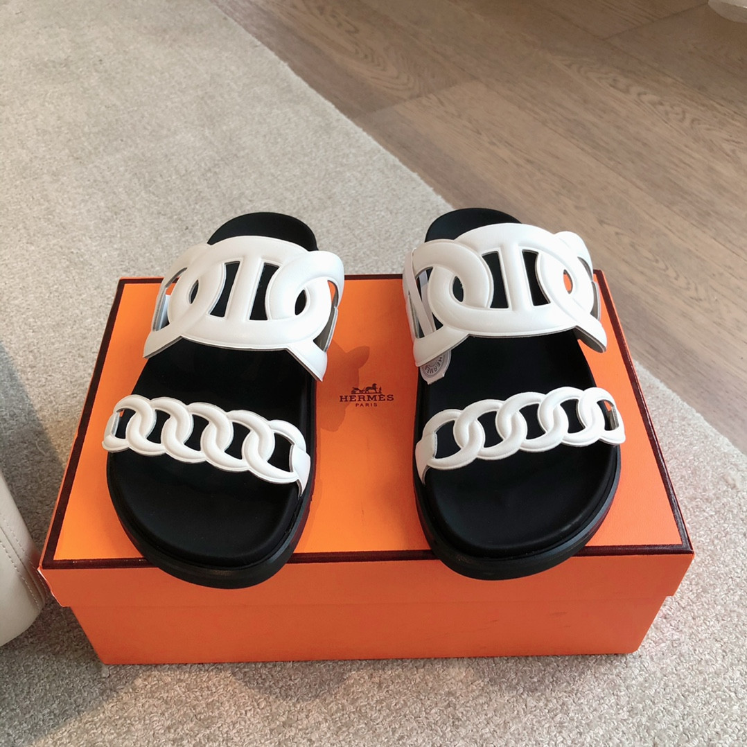 UA Hermès Extra sandal