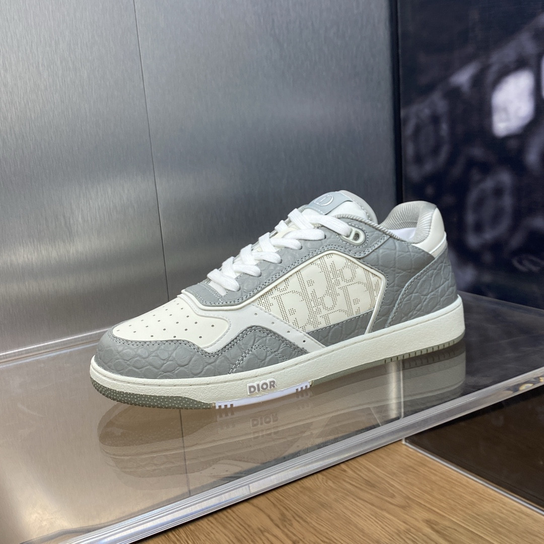 ua D*or b27 sneaker
