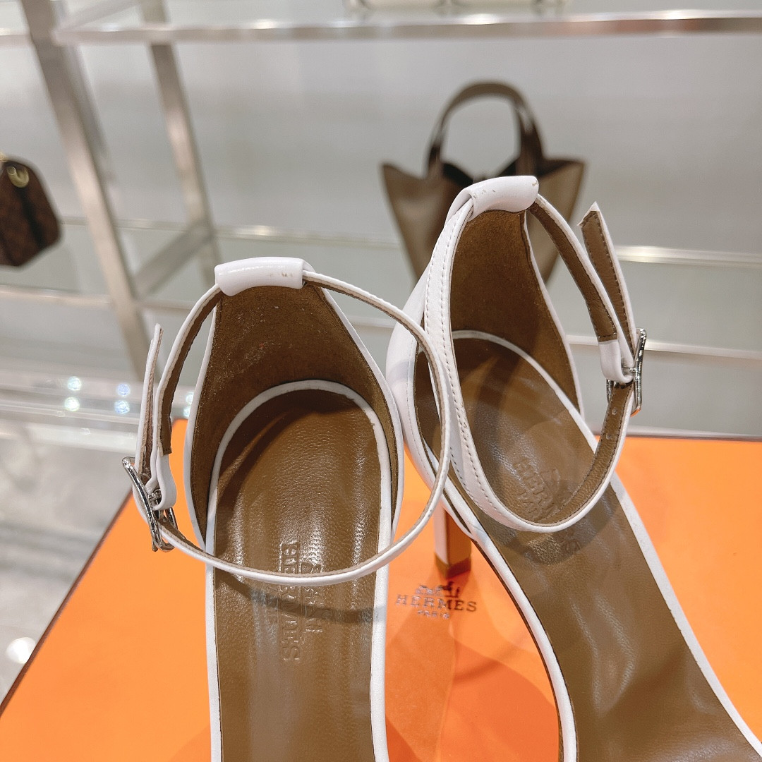 UA Hermès Heeled Sandal