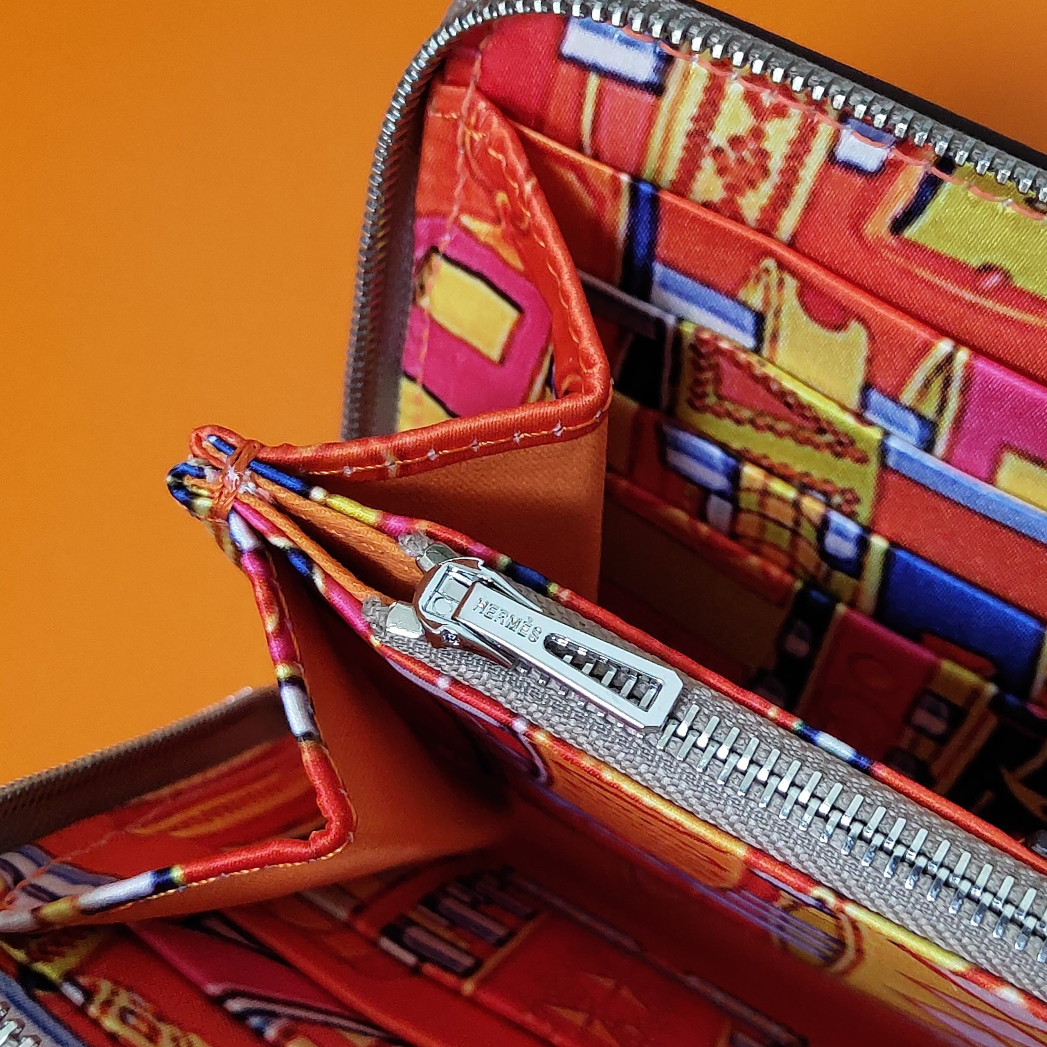 Hermès Long Wallet 20x11cm