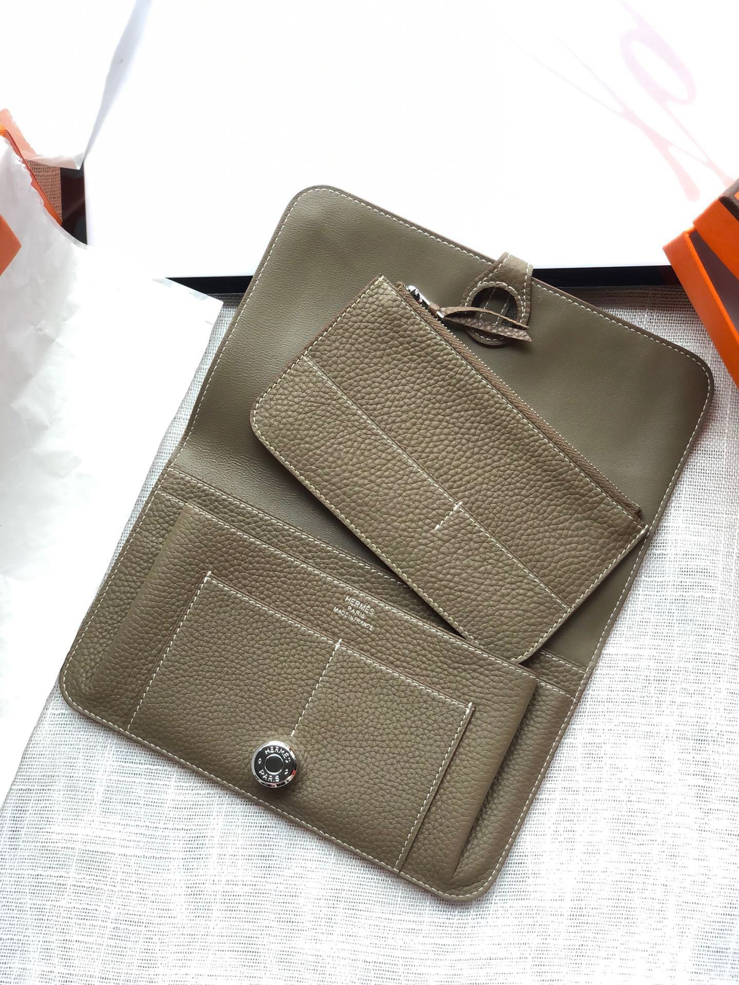 Hermès Dogon Duo Wallet 20.1cm