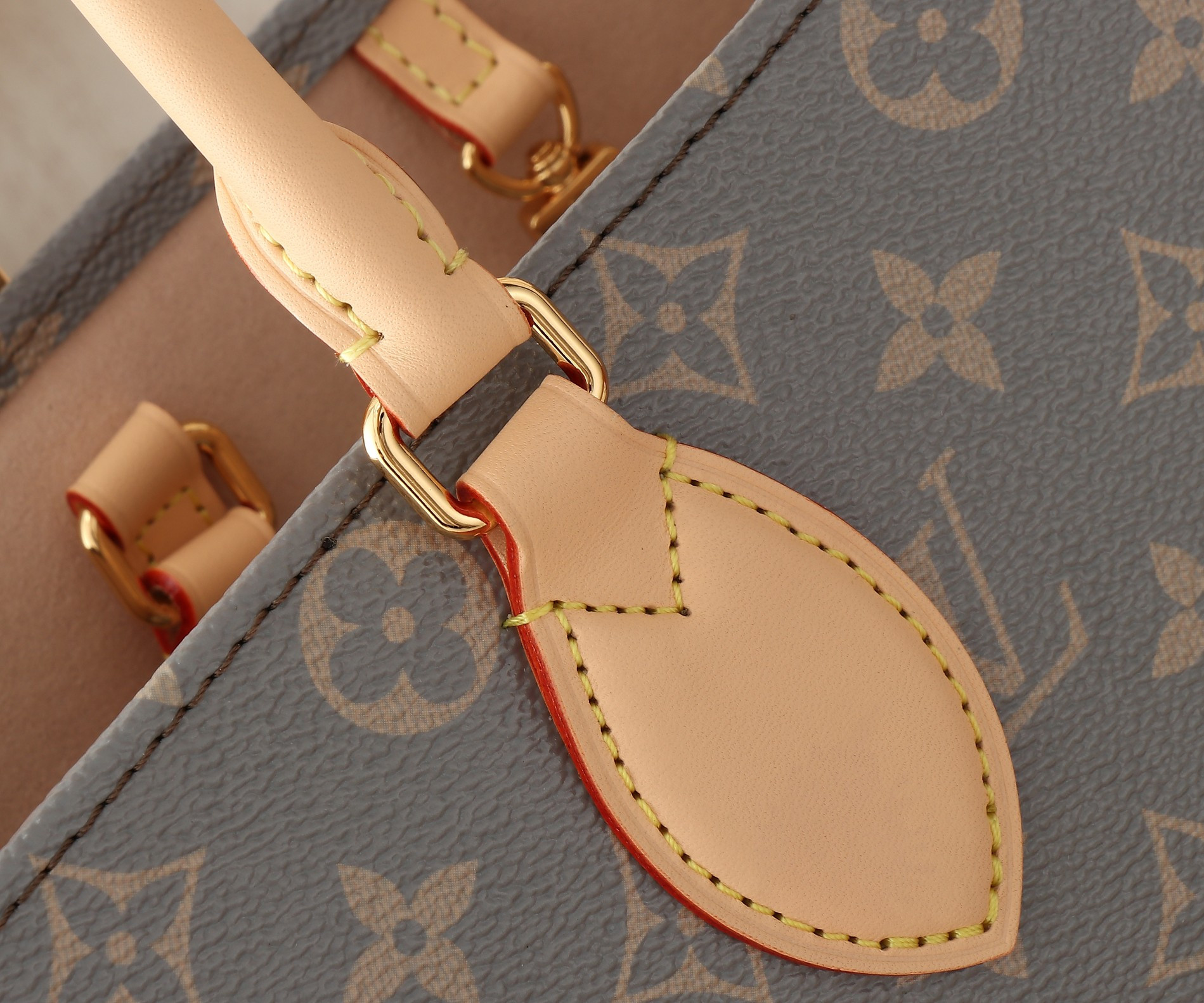 LV OnTheGo MM M12415 35x27x14CM
