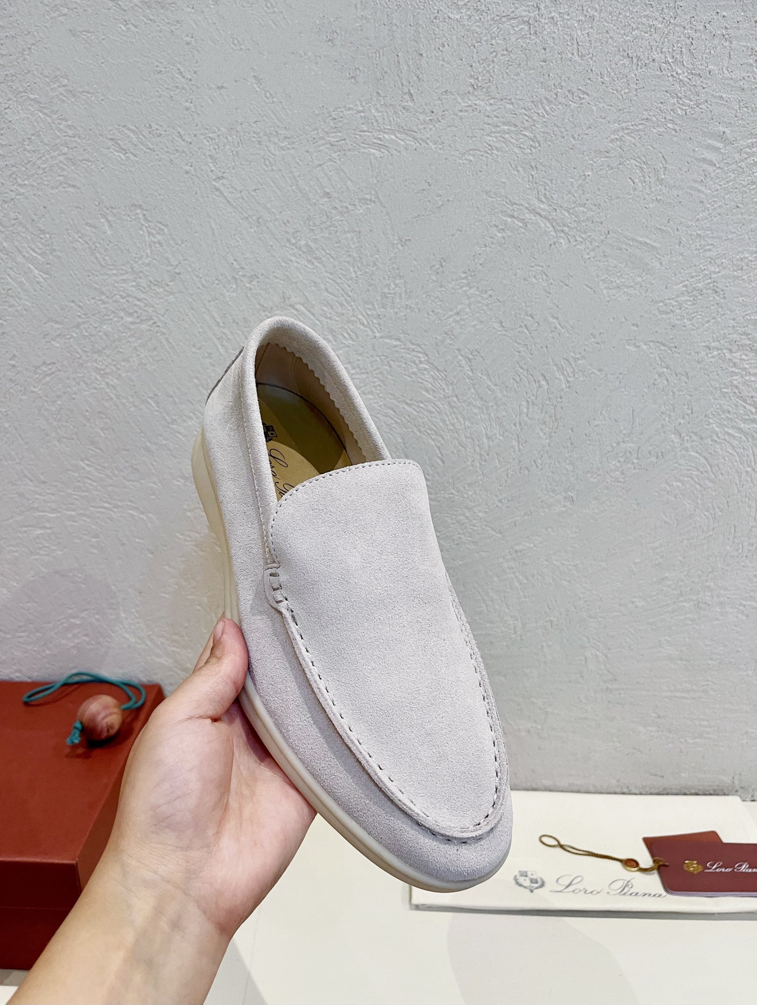 ua L**o p*ana summer walk loafers