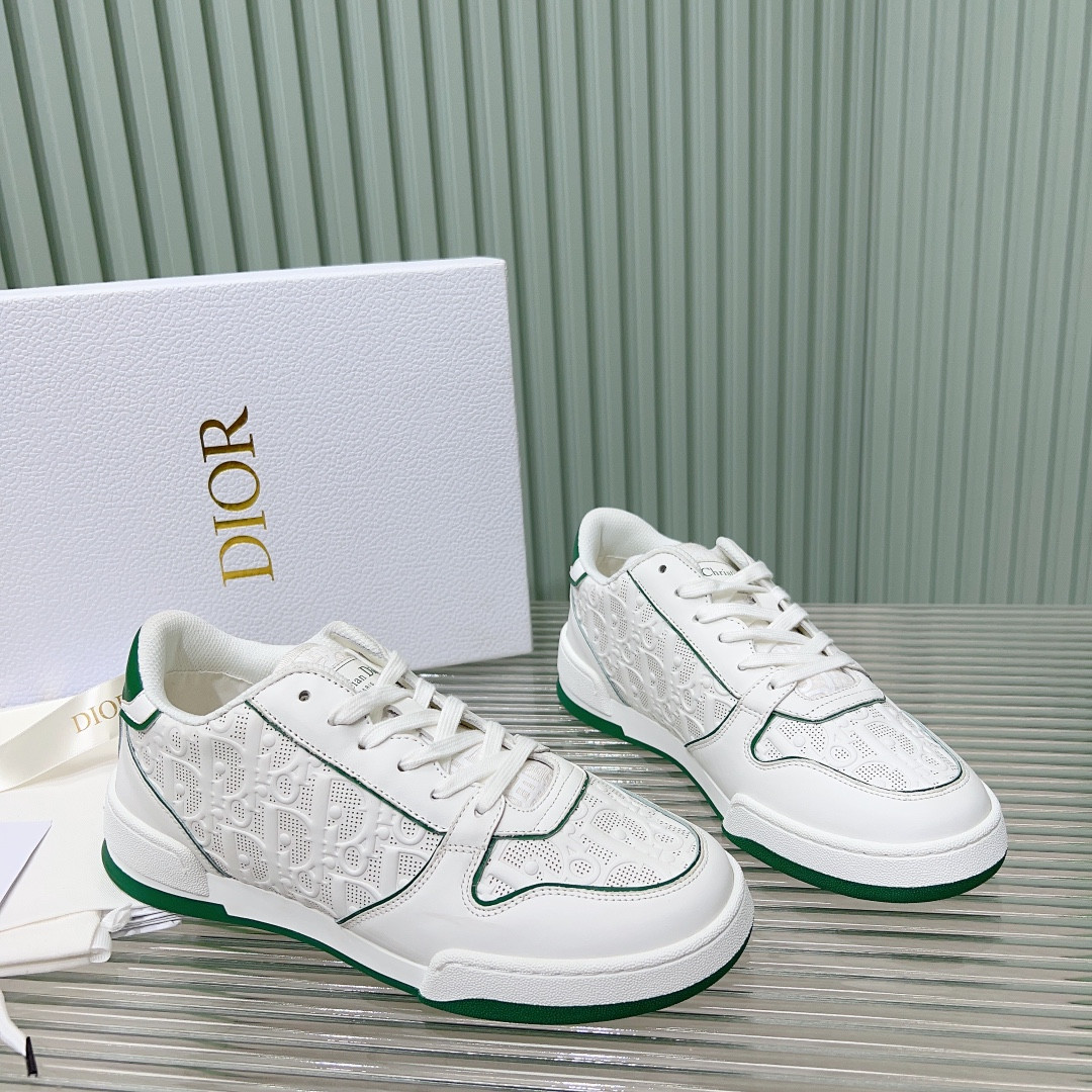 ua D*or one sneaker