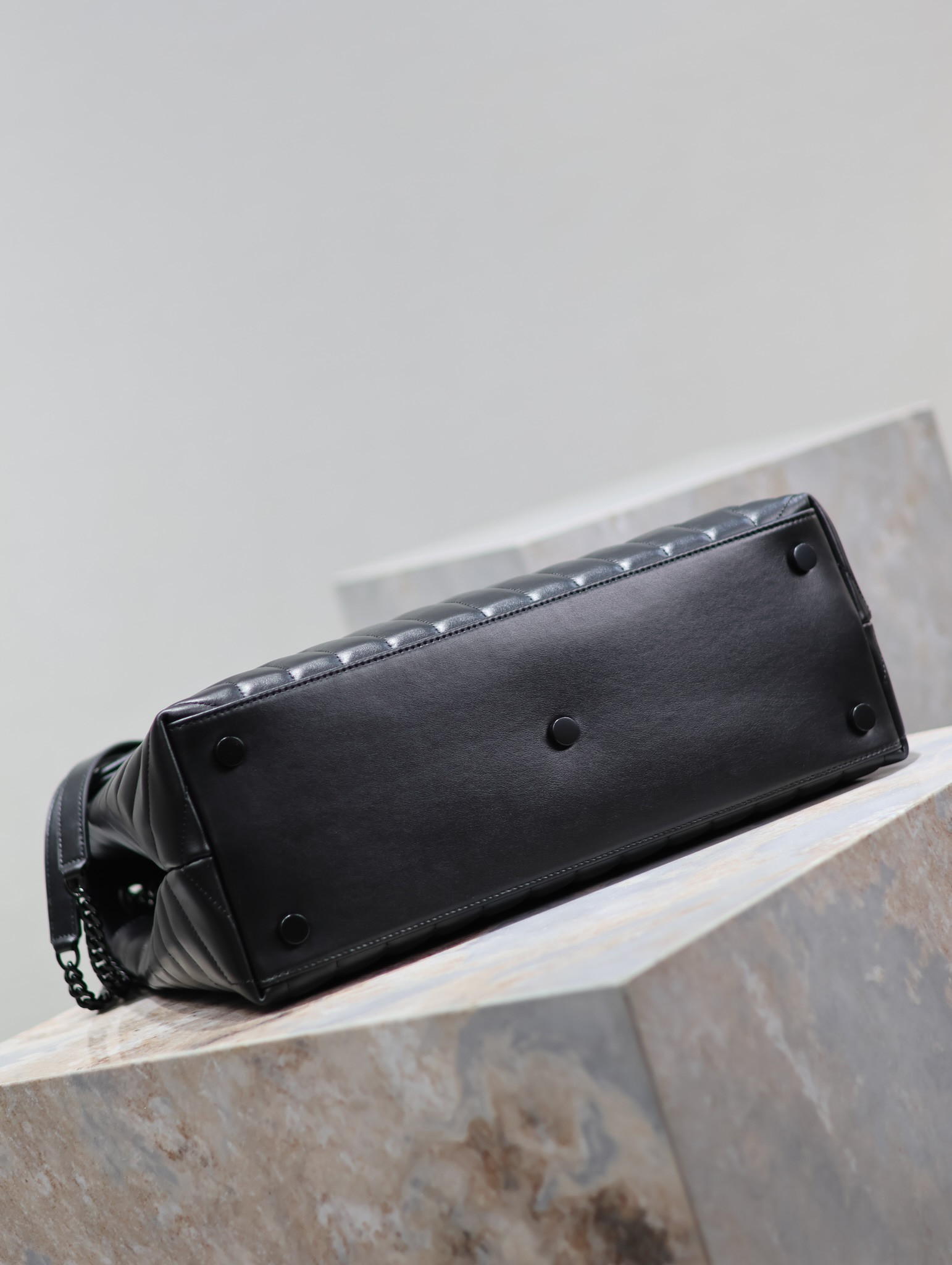 Y*L loulou 36×27×14cm