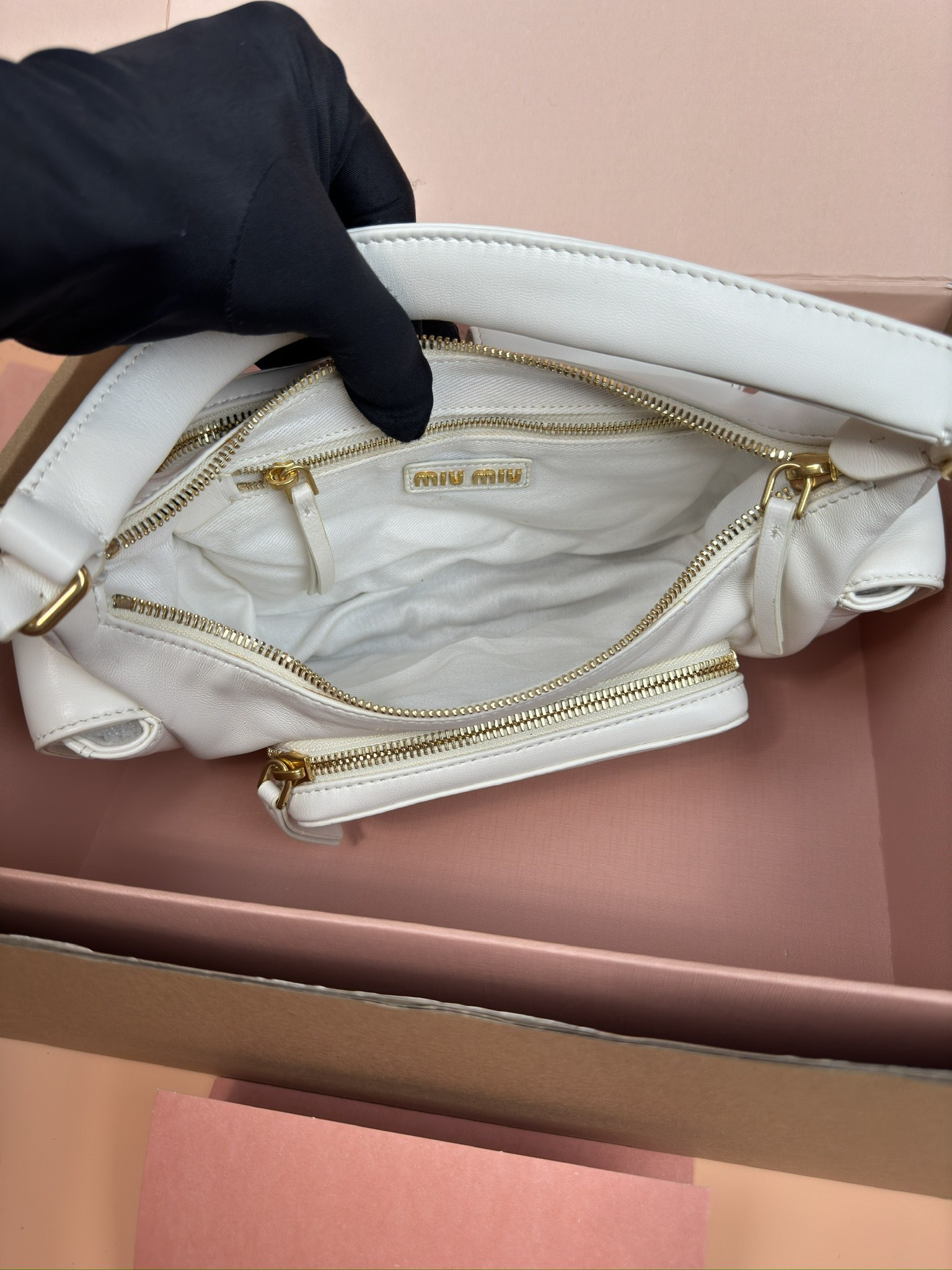 Miu Miu Hobo Nappa leather pocket bag  12x21x6cm
