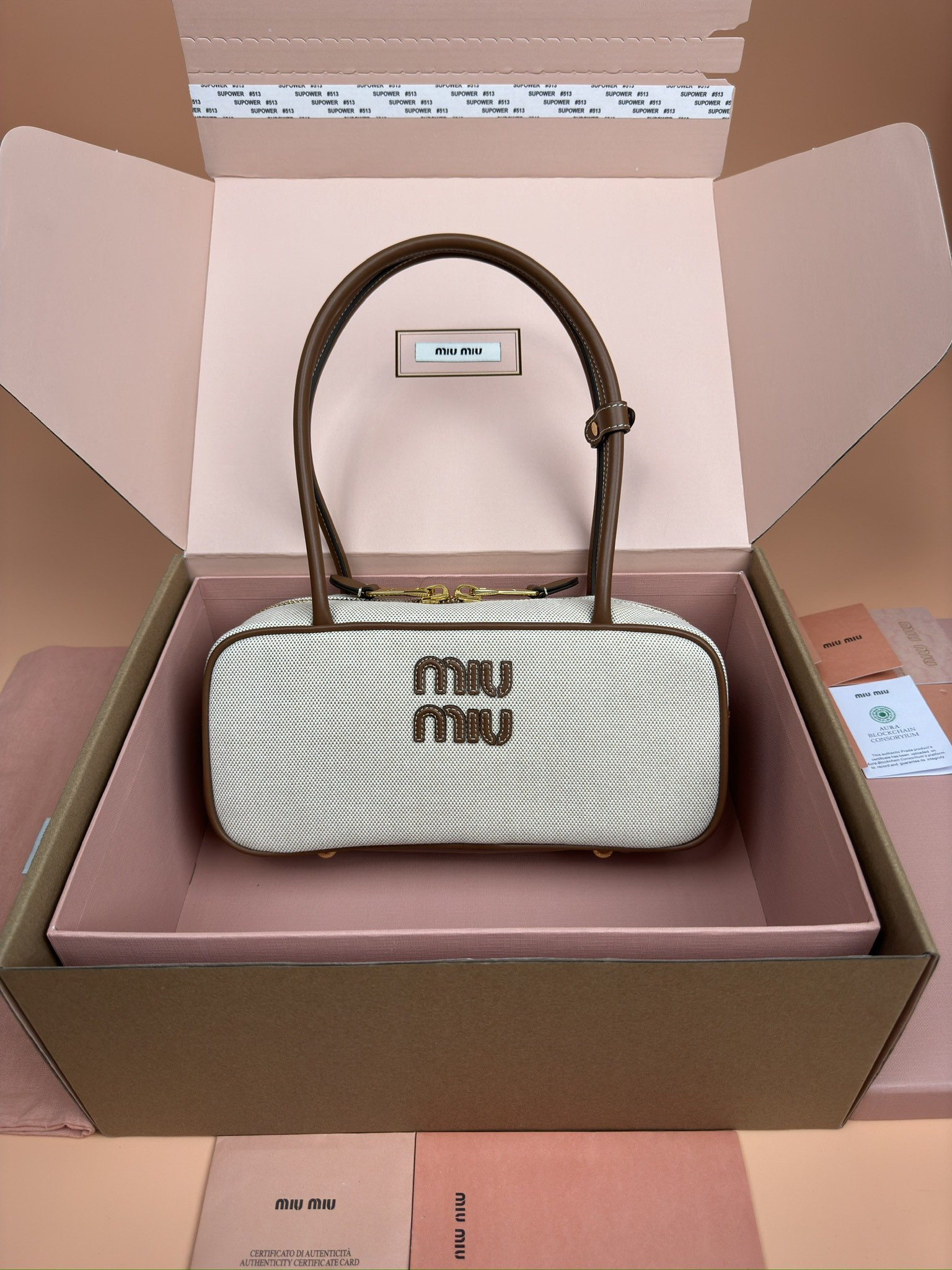 Miu Miu Leather Beau Bag  28×15×9cm