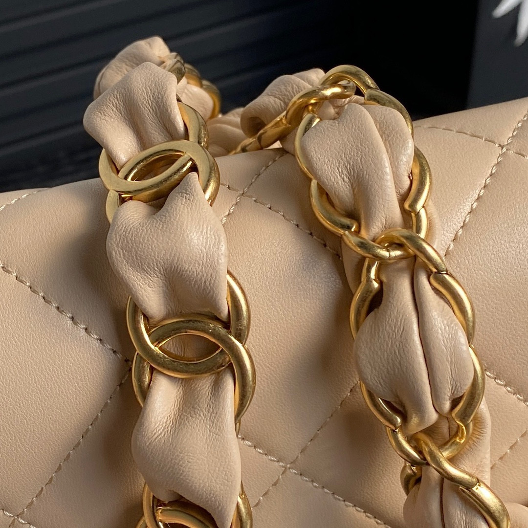 Ch*el fall-winter 2024-25 small flap bag 13x21x7cm