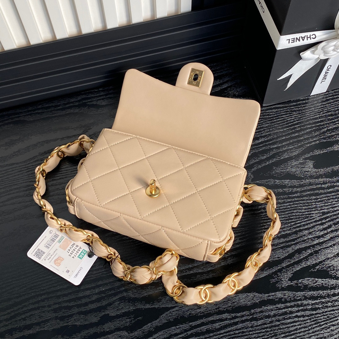 Ch*el fall-winter 2024-25 small flap bag 13x21x7cm