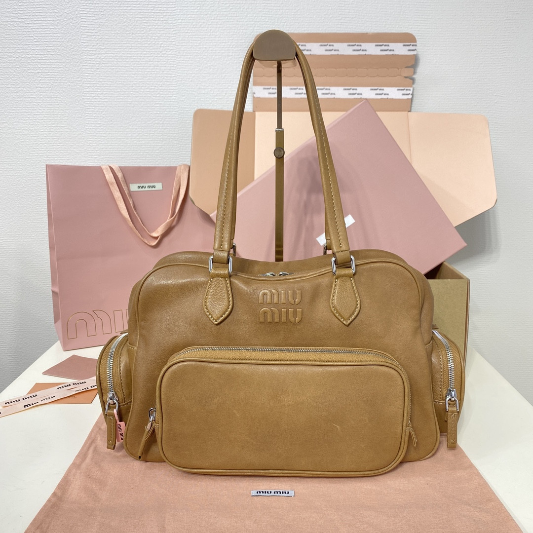 Miu Miu Nappa leather top-handle bag 22x32x14cm