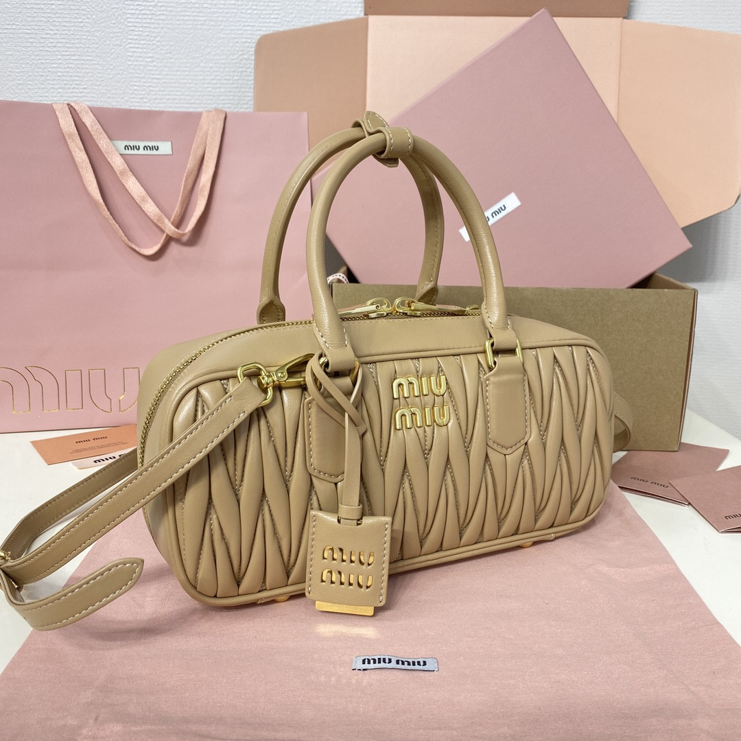 Miu Miu Arcadie matelassé nappa leather bag 12x27x9cm