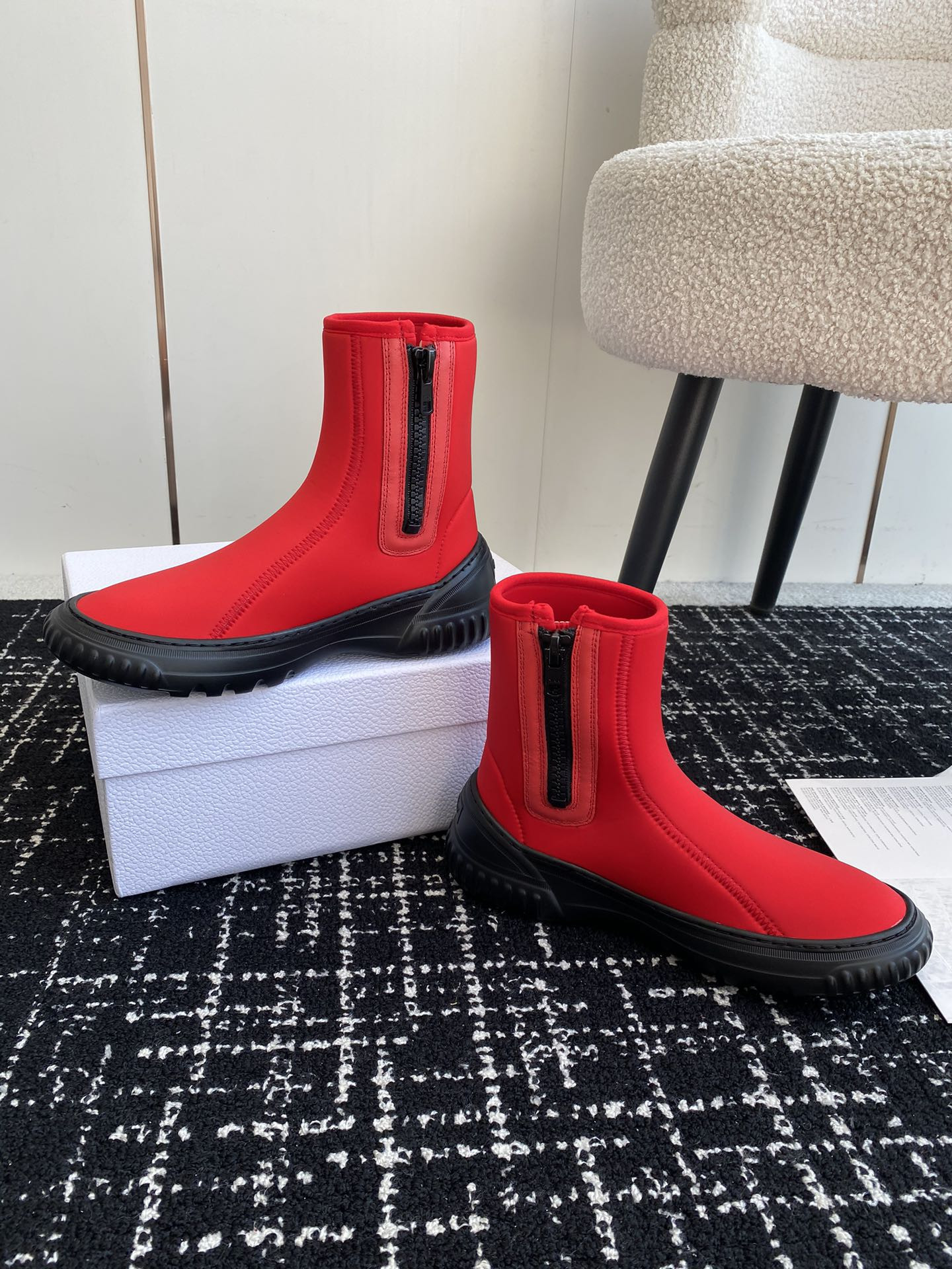 ua D*or boot
