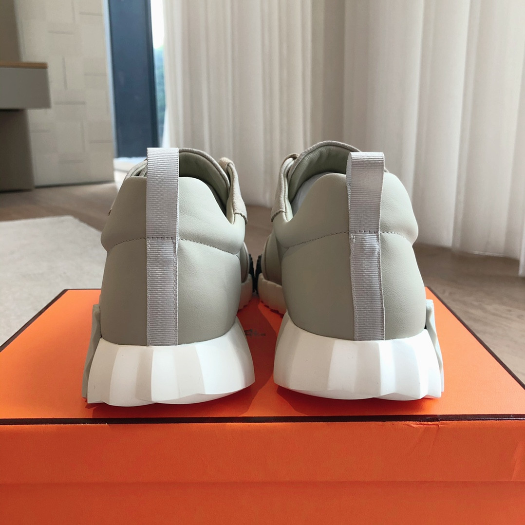 UA Hermès Bouncing Sneaker