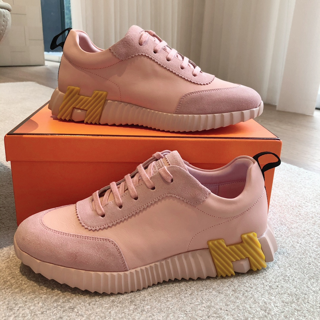 UA Hermès Bouncing Sneaker