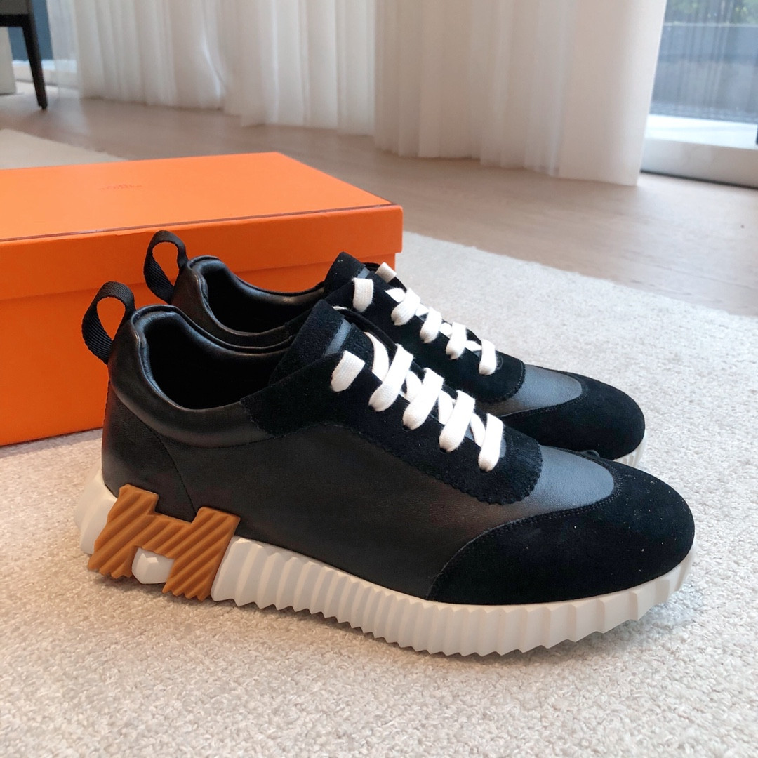 UA Hermès Bouncing Sneaker