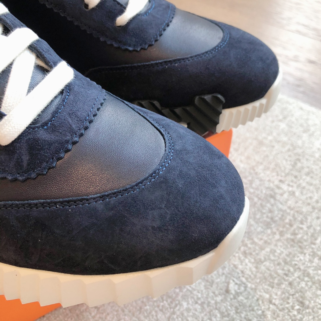 UA Hermès Bouncing Sneaker