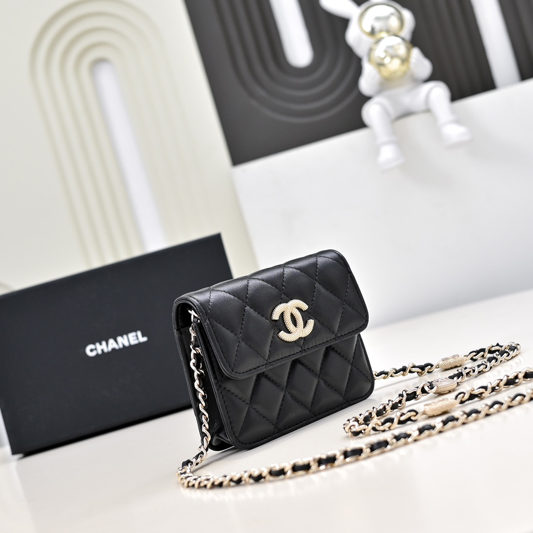 Ch*el clutch with chain 9.5x12.5x3.5cm