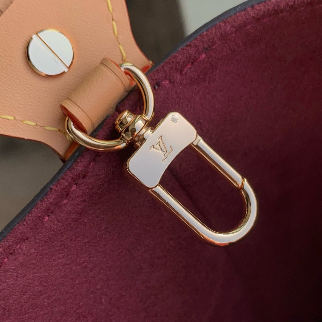 LV All In BB M12925 16x18x12cm