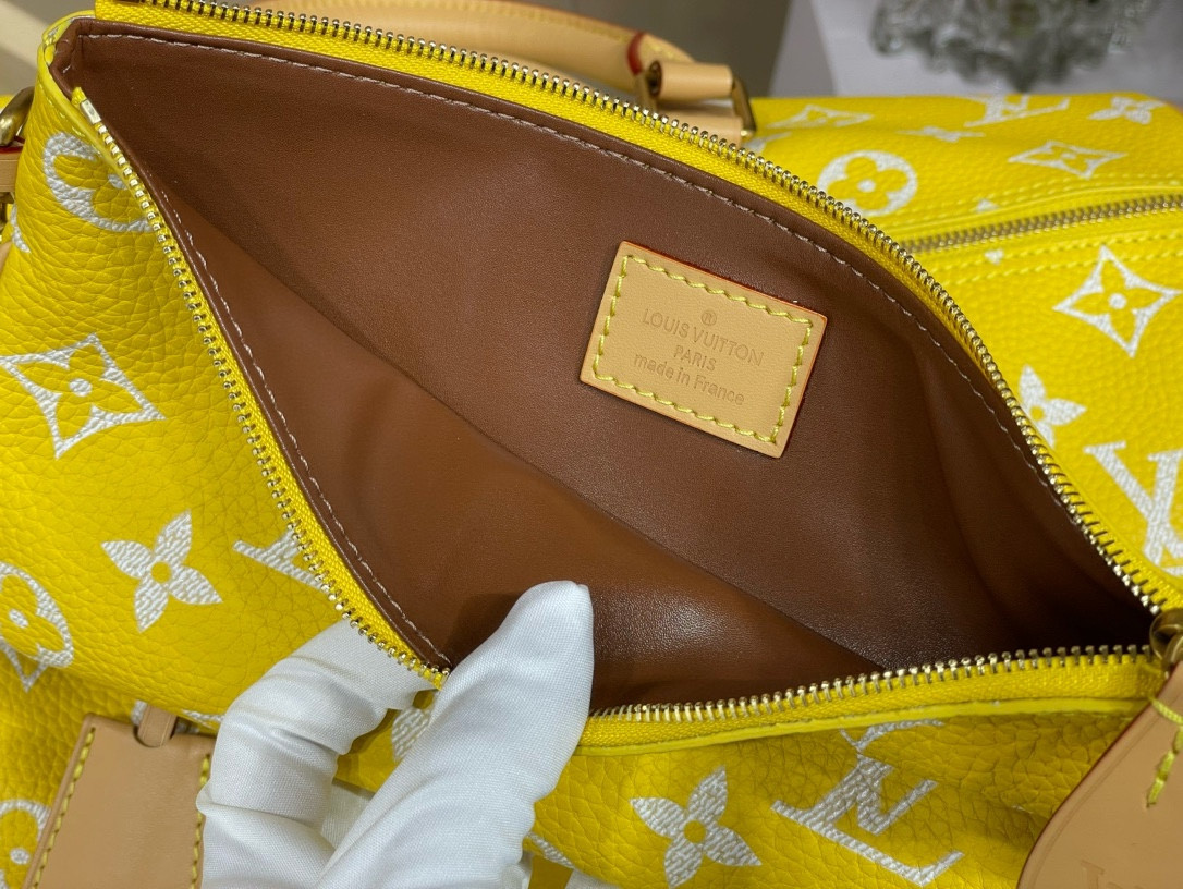 LV Speedy P9 Bandoulière 40 Lemonade M13920 40 x 26 x23cm