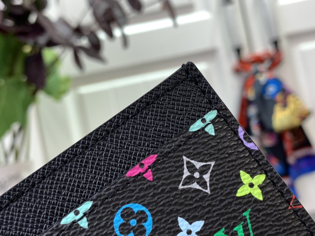 LV x TM Card Holder COMING SOON 11 x 7 x 0.5CM