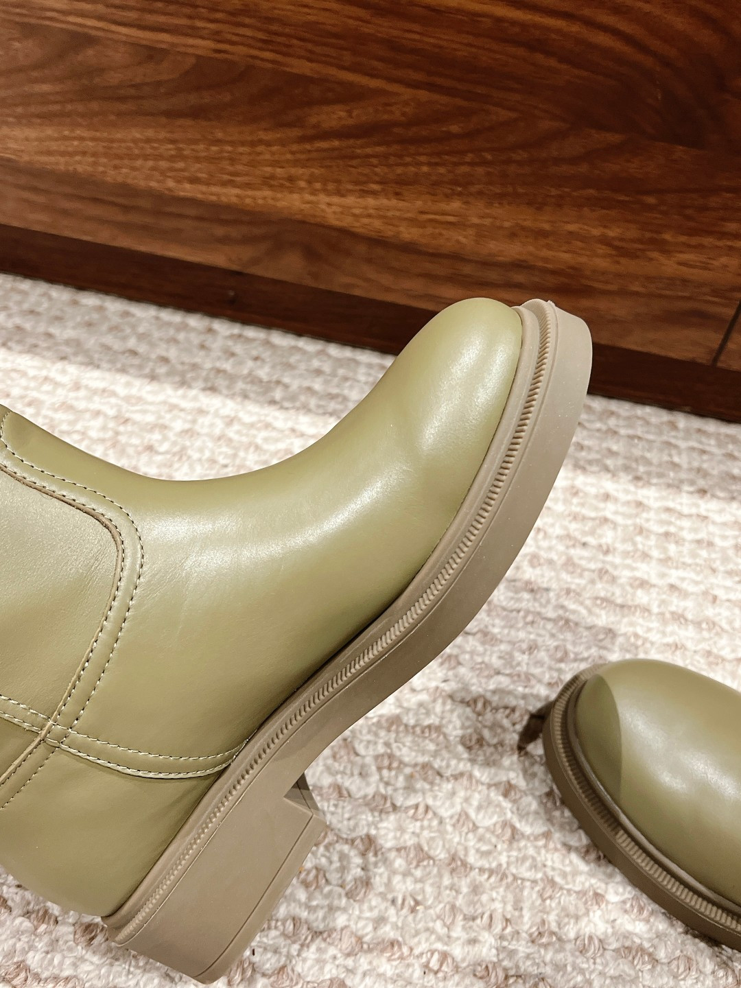 ua F**di filo green leather boots