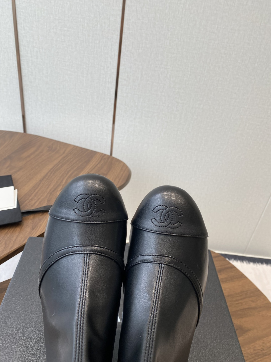 ua Ch*el short boots 5cm heel