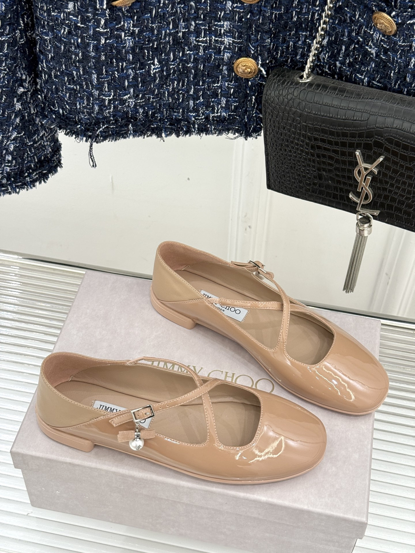 ua Ji*y Ch* eleri ballet flats
