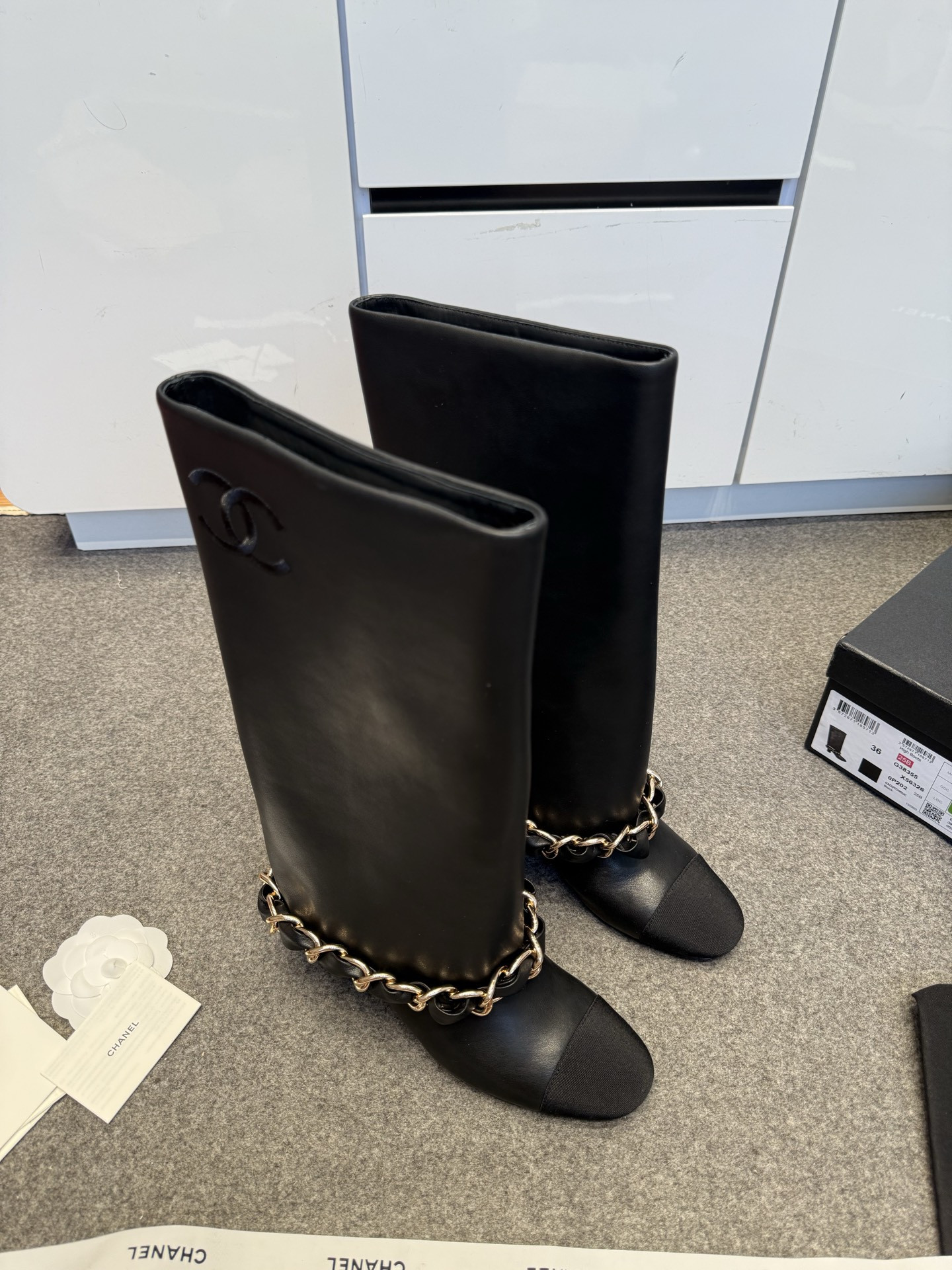 ua Ch*el high boots 5.5cm heel